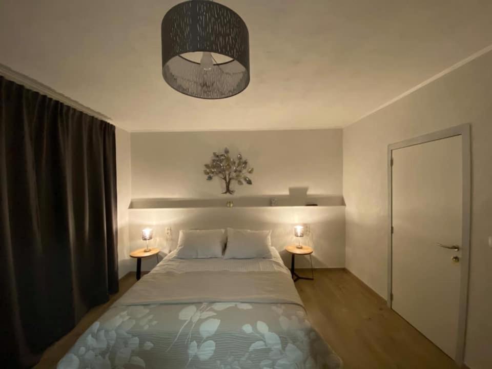 Hotel B&B Mama Mia Obrovac Esterno foto